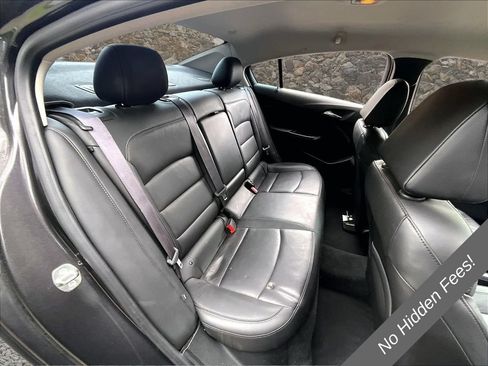 Used 2017 Chevrolet Cruze Premier FWD image 20