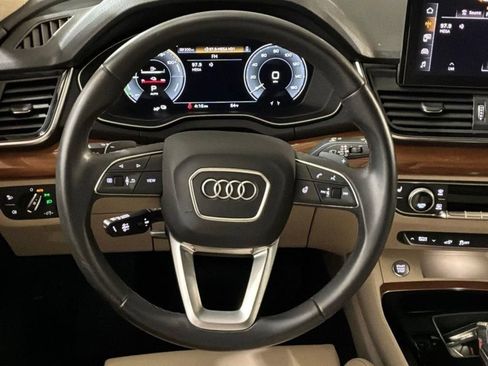 Used 2023 Audi Q5 e Premium w/ Convenience Package AWD/4WD image 11