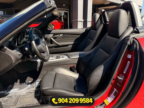 Used 2016 BMW Z4 sDrive35i RWD image 25
