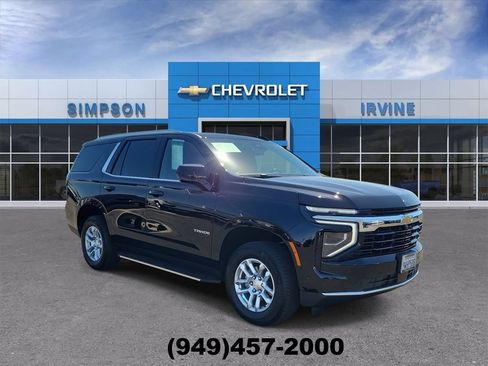 Used 2026 Chevrolet Tahoe LS RWD image 2