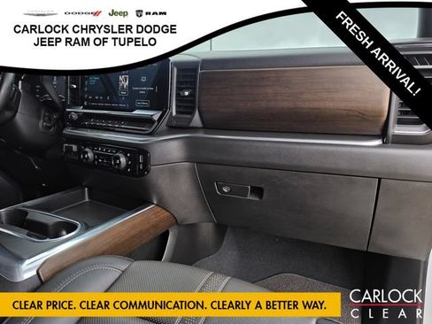 Used 2024 Chevrolet Silverado 3500 High Country w/ Technology Package AWD/4WD image 34