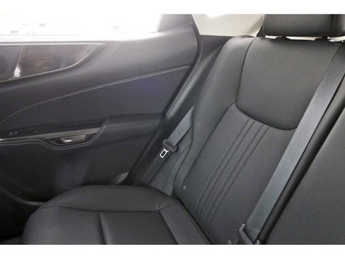 Used 2025 Lexus NX 250 FWD image 9