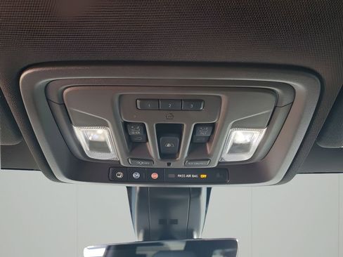 Used 2022 GMC Sierra 2500 Denali w/ Denali Ultimate Package image 42