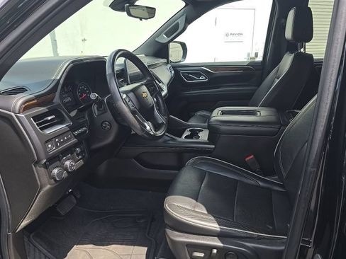 Used 2021 Chevrolet Tahoe Premier w/ Premium Package RWD image 5