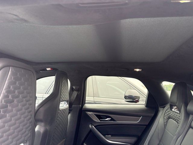 Used 2023 Jaguar F-PACE SVR AWD/4WD image 6