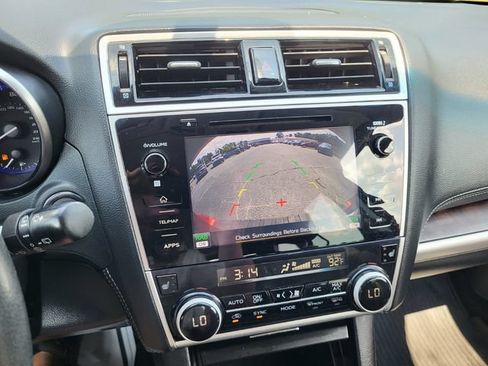 Used 2019 Subaru Outback 2.5i Limited w/ Popular Package #2 AWD/4WD image 18
