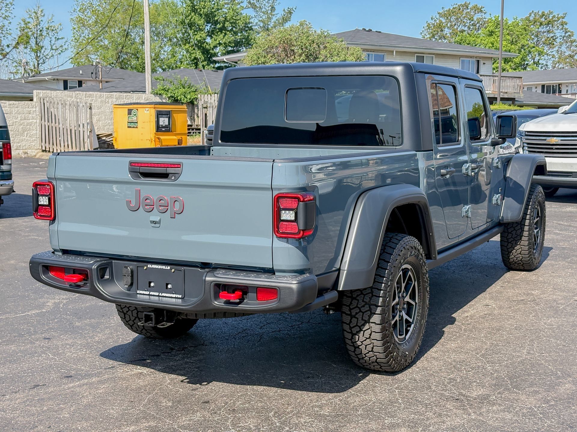 Used 2025 Jeep Gladiator Rubicon w/ Convenience Group AWD/4WD image 15
