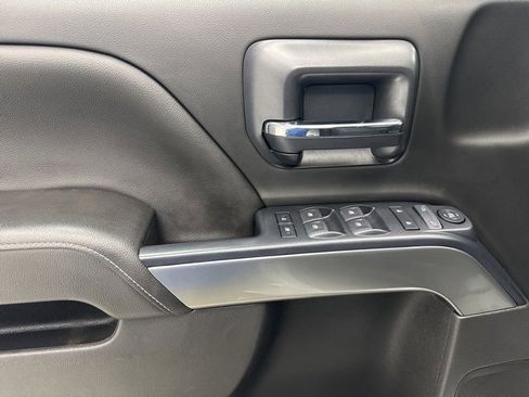 Used 2018 Chevrolet Silverado 1500 LT w/ All Star Edition image 9