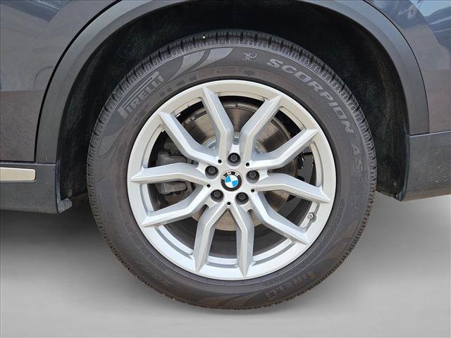 Used 2019 BMW X5 xDrive40i AWD/4WD image 25