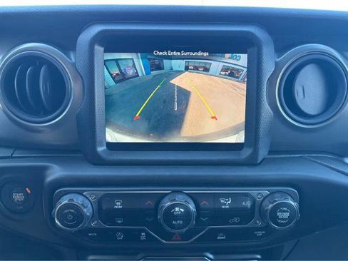 Used 2023 Jeep Wrangler Sport image 19