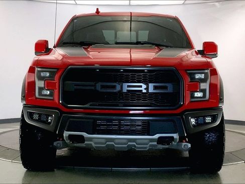 Used 2019 Ford F150 Raptor w/ Equipment Group 802A Luxury AWD/4WD image 2