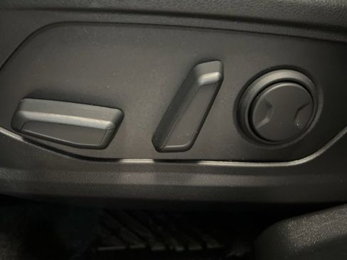 Used 2023 Hyundai Tucson Limited image 11