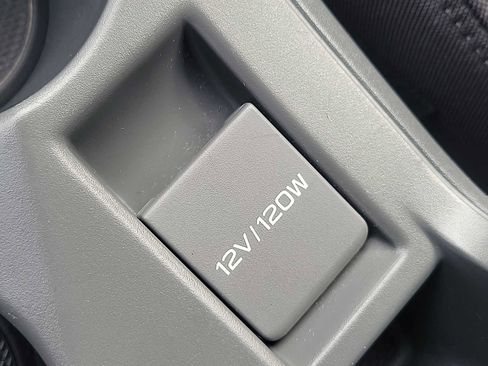 Used 2024 Subaru Crosstrek 2.0i Premium image 27