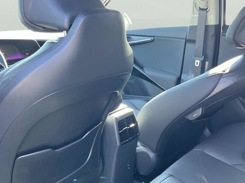 New 2025 Kia Niro EX w/ EX Cold Weather Package image 19