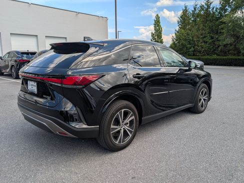 Used 2024 Lexus RX 350 Premium w/ Convenience Package AWD/4WD image 3