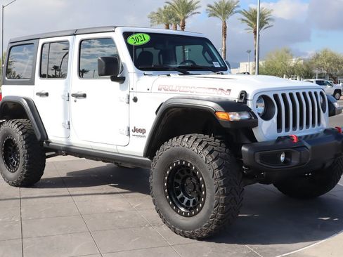 Used 2021 Jeep Wrangler Unlimited Rubicon image 3