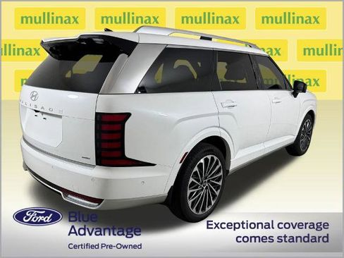 Used 2026 Hyundai Palisade Calligraphy AWD/4WD image 4