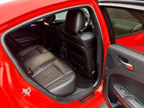 Used 2016 Dodge Charger SRT Hellcat w/ Harman/Kardon Audio Group RWD image 22