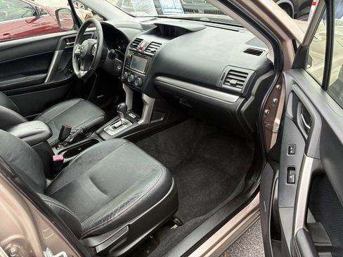 Used 2014 Subaru Forester 2.5i Touring w/ Popular Package #1 AWD/4WD image 20