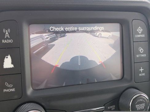 Used 2019 Jeep Wrangler Unlimited Sport S image 18