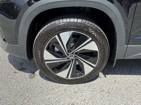 New 2026 Volkswagen Taos SE AWD/4WD image 27
