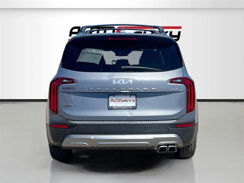 Used 2022 Kia Telluride EX image 6