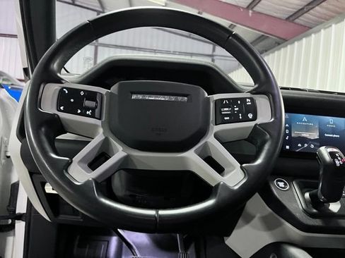 Used 2020 Land Rover Defender 110 SE AWD/4WD image 26