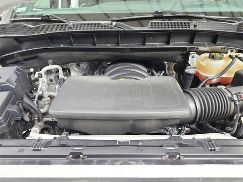 Used 2023 GMC Sierra 1500 AT4 w/ AT4 Preferred Package image 17