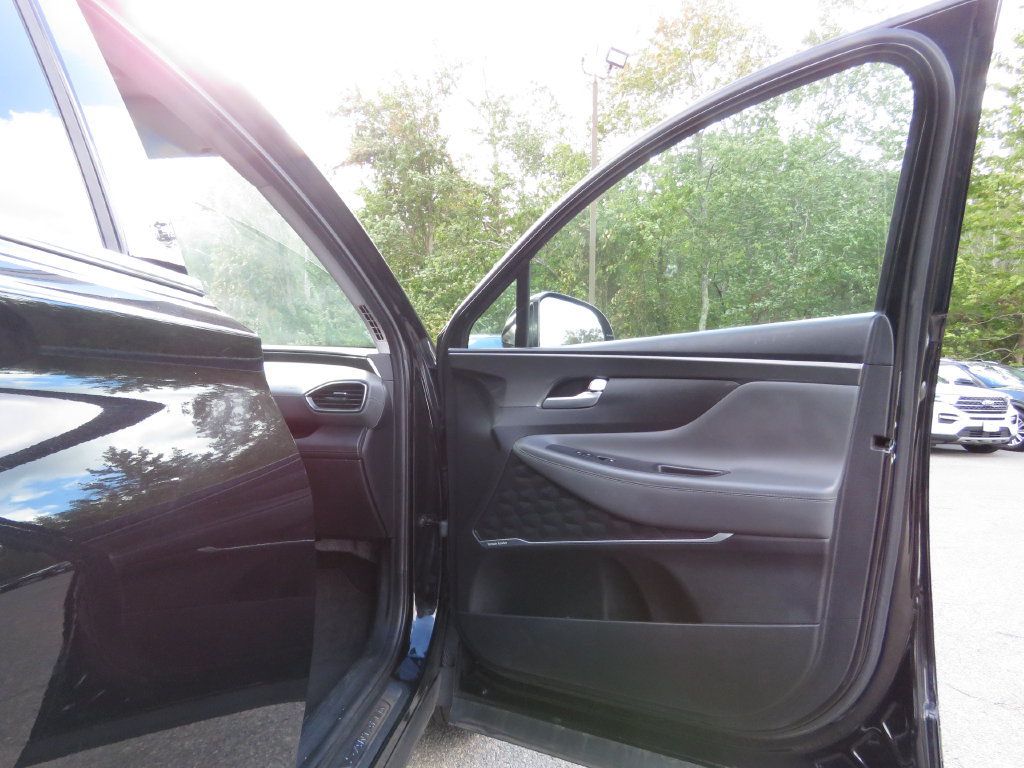 Used 2021 Hyundai Santa Fe Limited AWD/4WD image 12