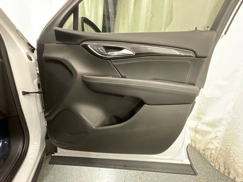 Used 2023 Buick Envision Preferred FWD image 22