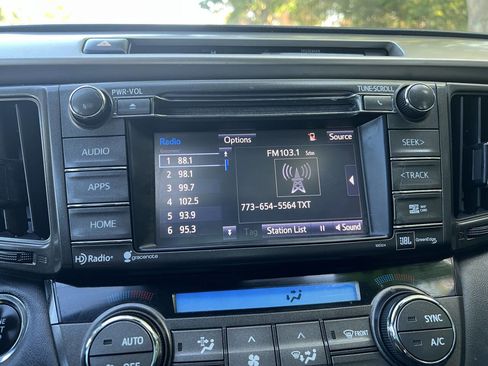 Used 2015 Toyota RAV4 Limited w/ Technology Package image 26