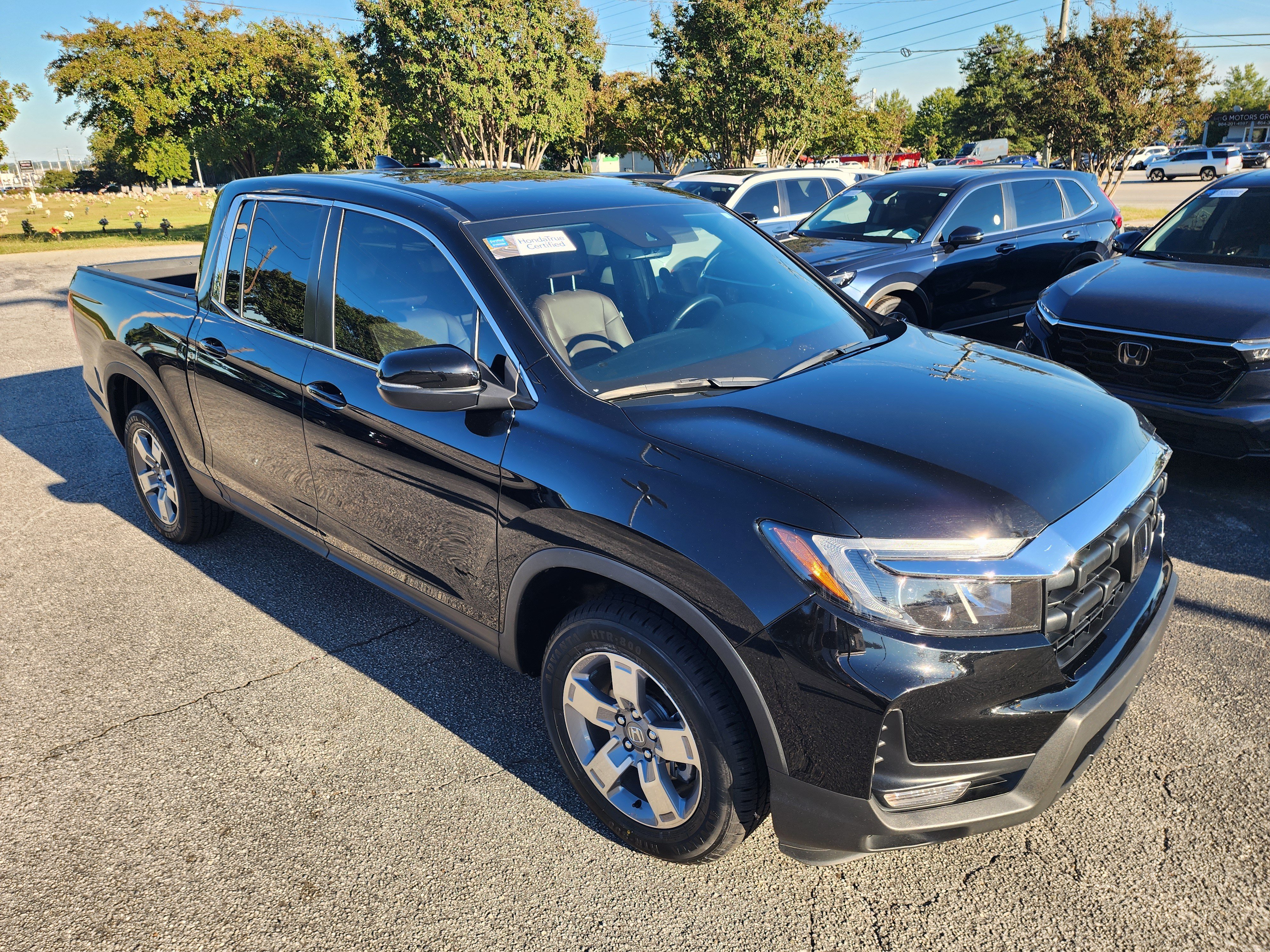 Certified 2025 Honda Ridgeline RTL image 2