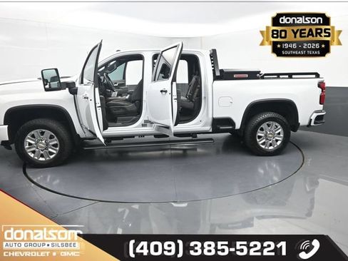 Used 2025 Chevrolet Silverado 2500 High Country w/ High Country Premium Package AWD/4WD image 24