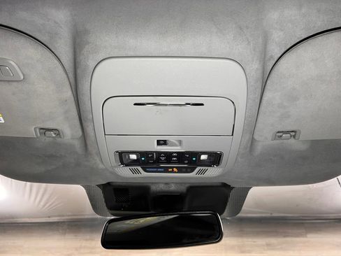 Used 2022 Ford F150 Limited AWD/4WD image 16