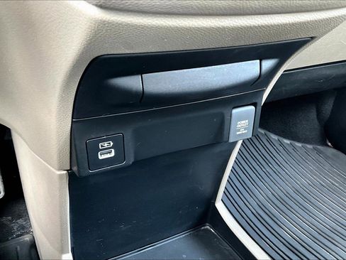 Used 2022 Honda Odyssey EX image 15