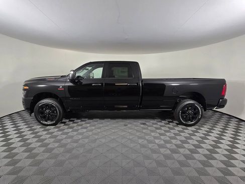New 2025 RAM 3500 Big Horn image 7