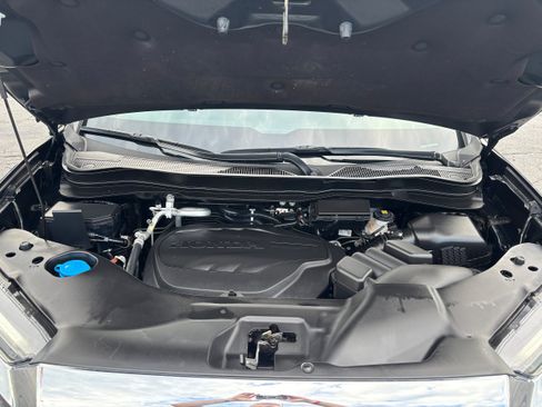 Certified 2025 Honda Passport EX-L image 17