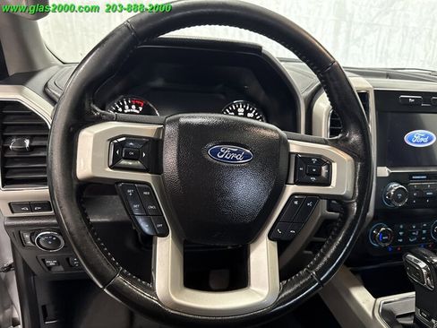 Used 2019 Ford F150 Lariat image 4