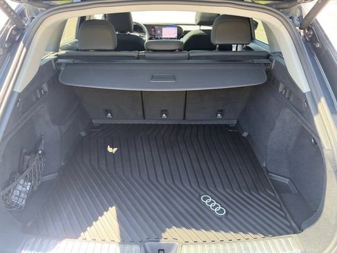 Used 2025 Audi Q5 Premium w/ Convenience Package AWD/4WD image 21