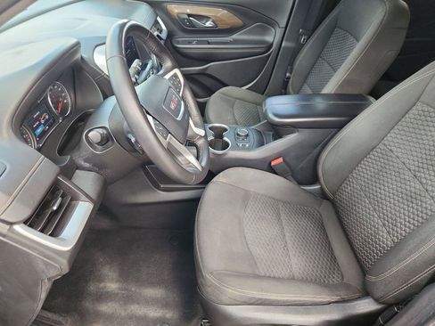 Used 2020 GMC Terrain SLE w/ Driver Convenience Package FWD image 18