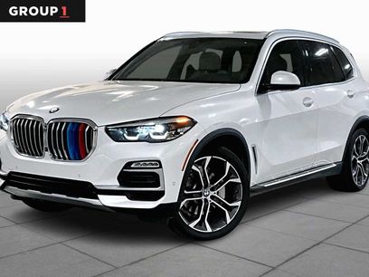 Used 2019 BMW X5 xDrive40i w/ Premium Package 2