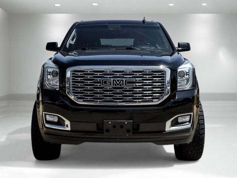 Used 2018 GMC Yukon XL Denali w/ Open Road Package image 5