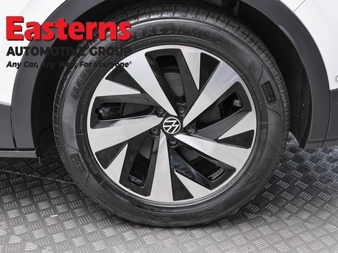 Used 2023 Volkswagen ID.4 Pro RWD image 8