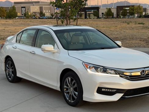 Used 2017 Honda Accord EX-L image 3