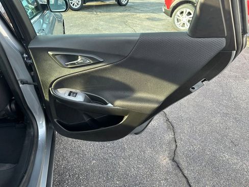 Used 2023 Chevrolet Malibu LT image 34