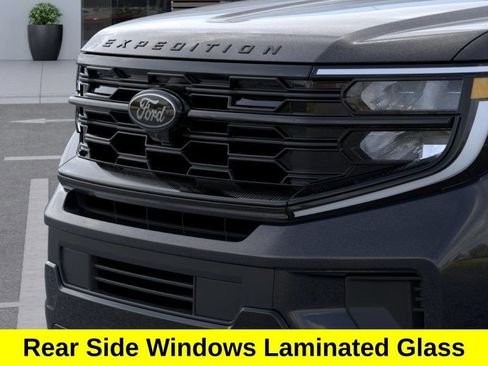 New 2026 Ford Expedition Platinum AWD/4WD image 18