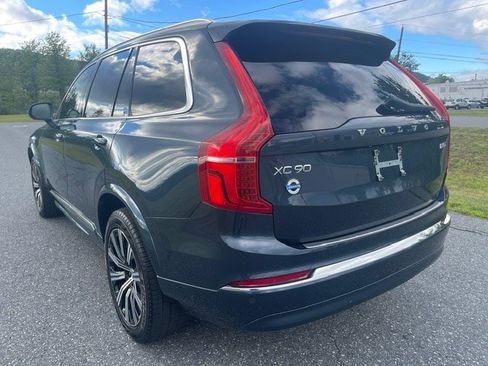 Used 2024 Volvo XC90 B5 Core w/ Protection Package Premier AWD/4WD image 3