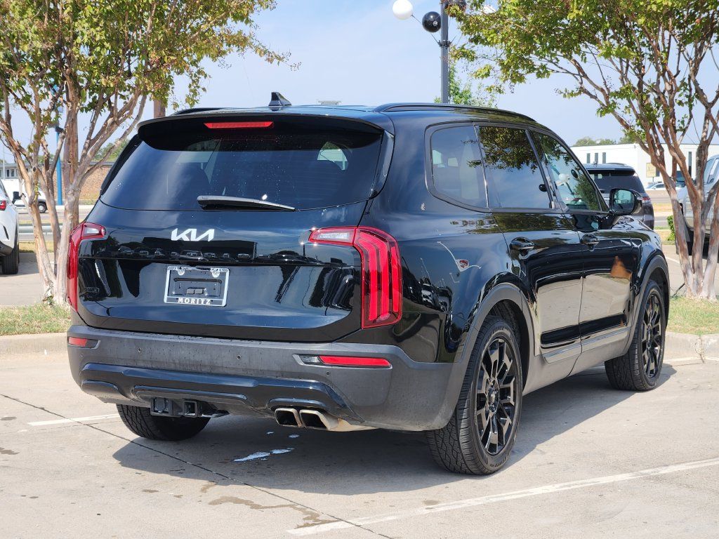 Used 2022 Kia Telluride SX w/ Nightfall Edition Package AWD/4WD image 4