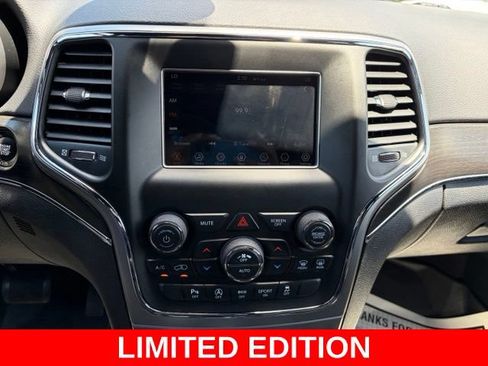 Used 2018 Jeep Grand Cherokee Limited w/ Trailer Tow Group IV AWD/4WD image 23