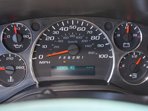 Used 2016 Chevrolet Express 2500 LS RWD image 26